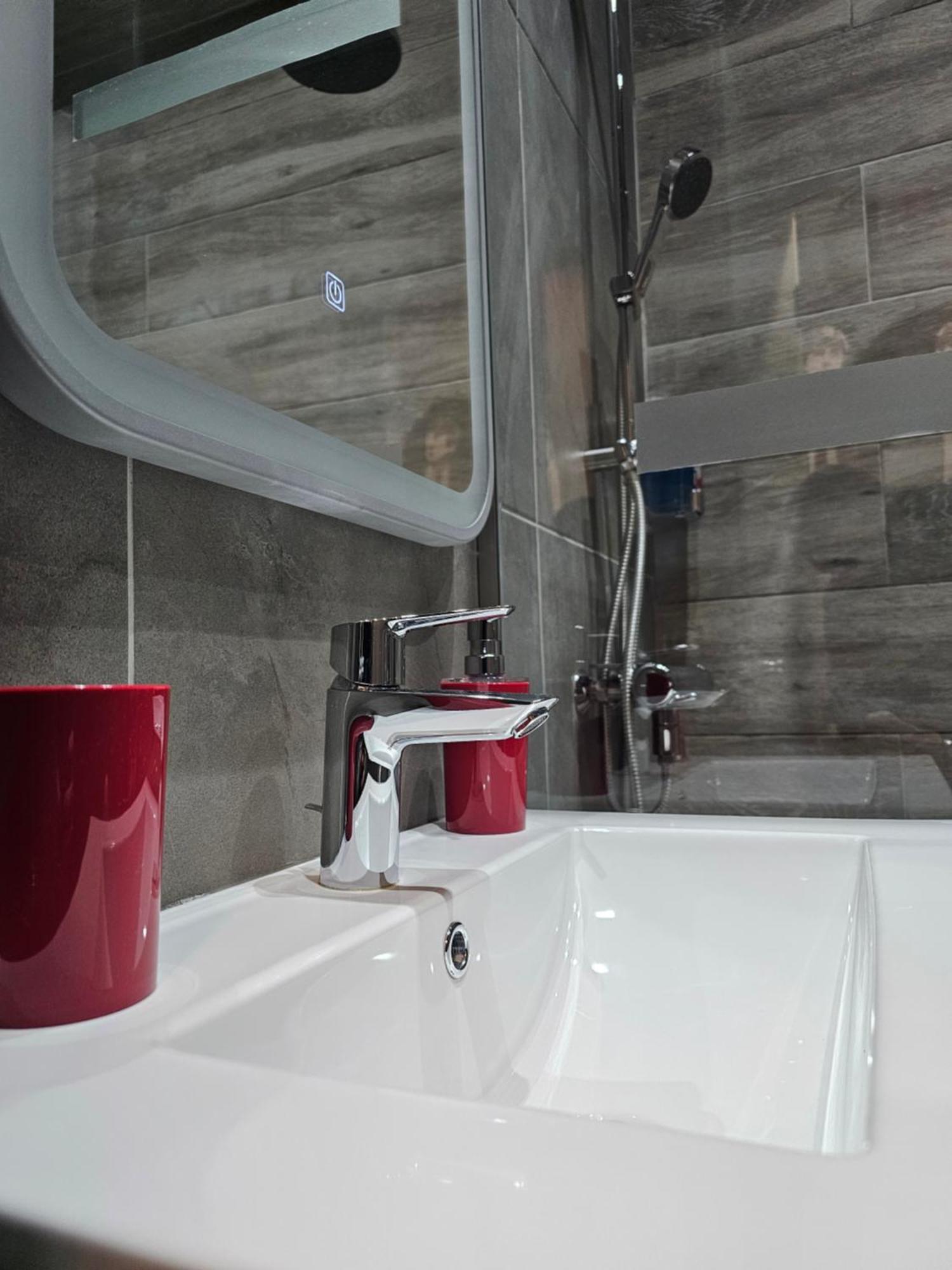 Dione Luxury Business Suite In The Heart Of Athens Luaran gambar